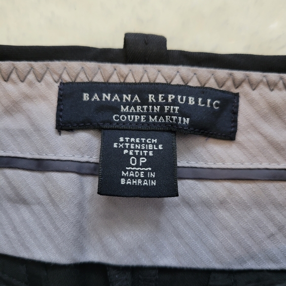 Banana Republic Martin Fit Stretch Shorts - Picture 10 of 14